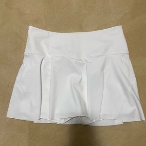 Women’s Athleta Ace Tennis Skort 13.5" - NEW!